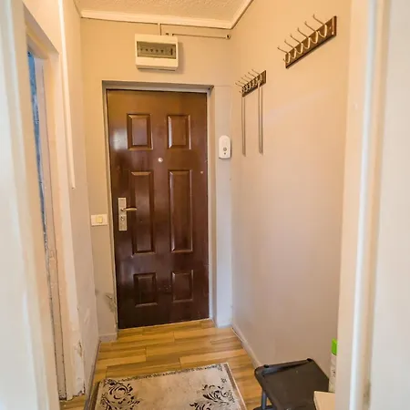 Cozy Studio On Regiei Boulevard Apartment Bucharest