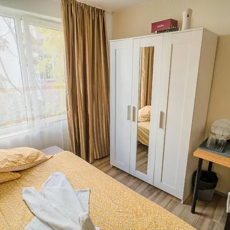 Cozy Studio On Regiei Boulevard Bucharest