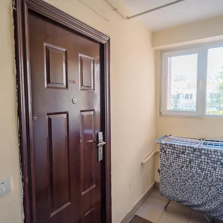 Cozy Studio On Regiei Boulevard * Bucharest